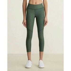 Outdoor Voices Hunter Green 3/4 Length Cropped Leggings